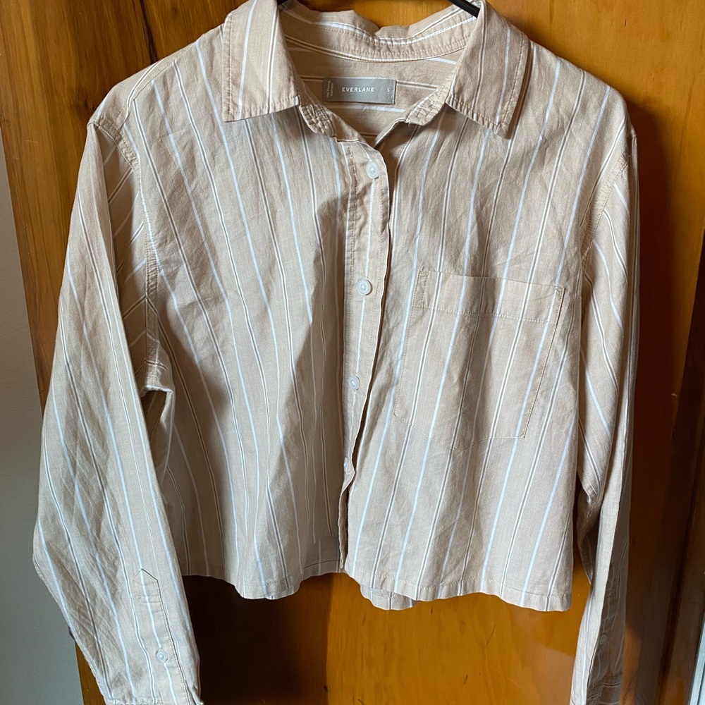 Everlane Beige Striped Cropped Button-Down